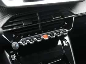 Peugeot 208 (2022) thumbnail 35