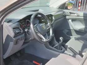 Volkswagen T-Cross (2020) thumbnail 11