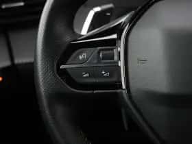 Peugeot 208 (2021) thumbnail 24