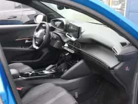 Peugeot 208 (2021) thumbnail 8