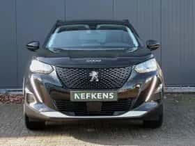 Peugeot 2008 (2021) thumbnail 2