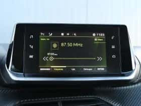 Peugeot 2008 (2021) thumbnail 24