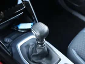 Peugeot 2008 (2021) thumbnail 30