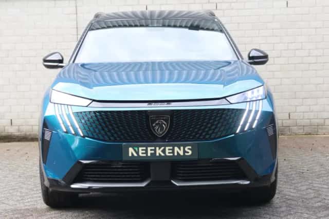 Peugeot E-5008 (2025) thumbnail 4