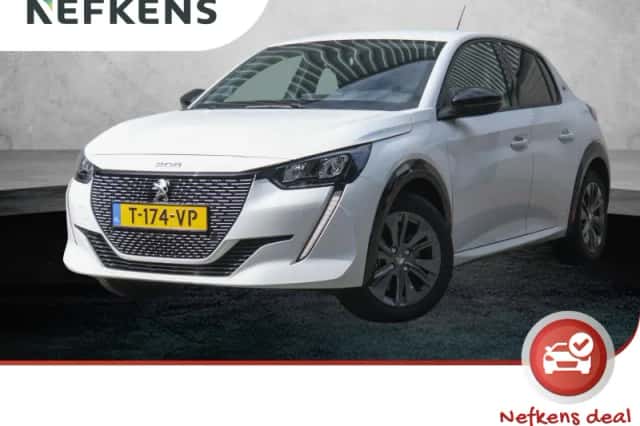 Peugeot e-208 (2023) thumbnail 1