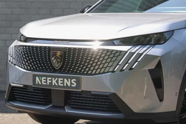 Peugeot 3008 (2025) thumbnail 6