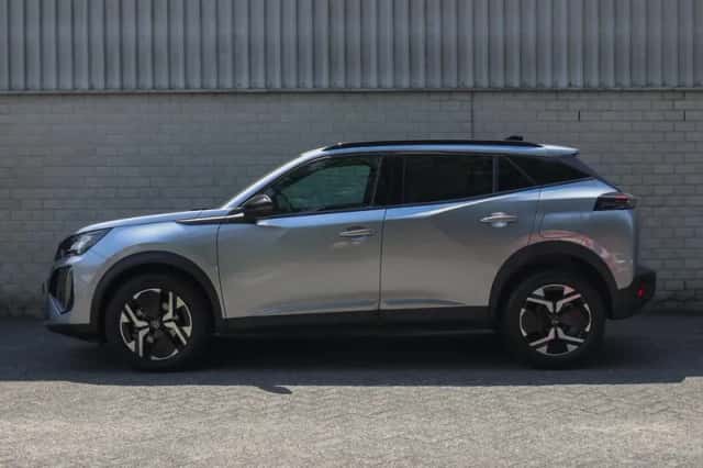 Peugeot 2008 (2025) thumbnail 2