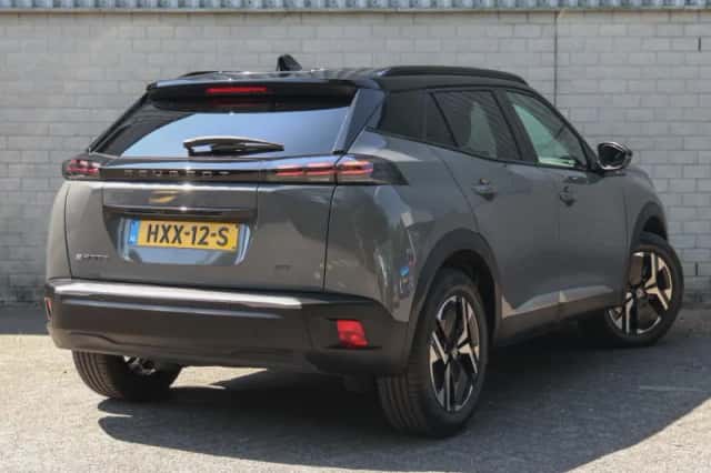 Peugeot e-2008 (2025) thumbnail 3