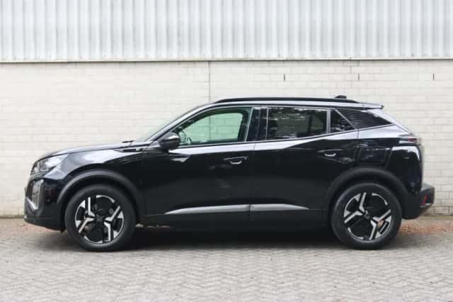 Peugeot e-2008 (2023) thumbnail 2