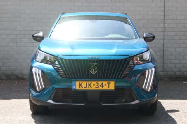 Peugeot 2008 (2025) thumbnail 5