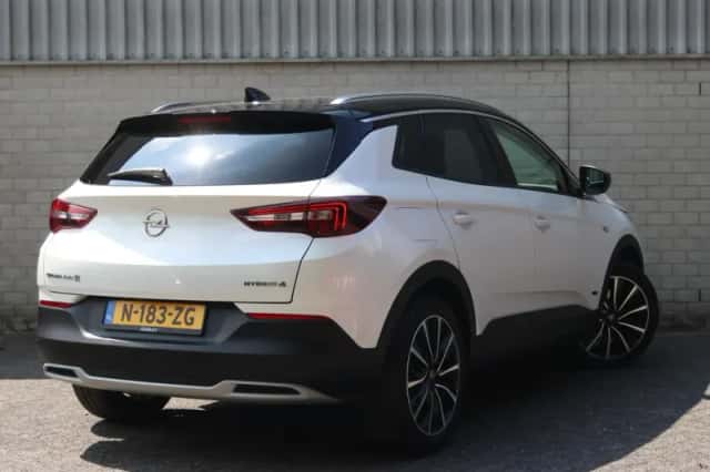 Opel Grandland X (2020) thumbnail 3