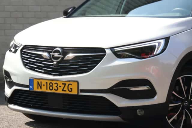 Opel Grandland X (2020) thumbnail 5