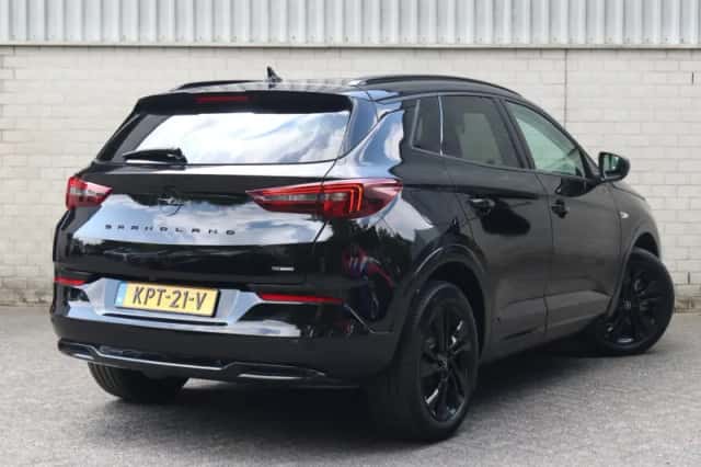 Opel Grandland (2024) thumbnail 3