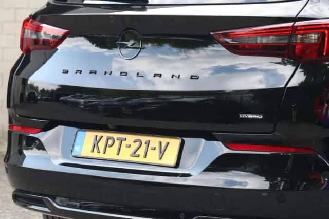 Opel Grandland (2024) thumbnail 6