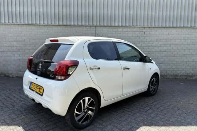 Peugeot 108 (2021) thumbnail 6