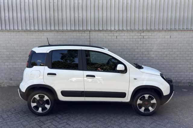 Fiat Panda (2023) thumbnail 6