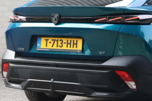 Peugeot 408 (2023) thumbnail 6