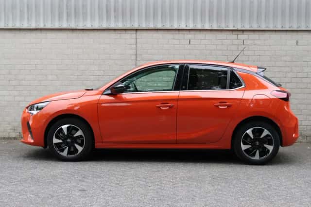 Opel Corsa-e (2023) thumbnail 2