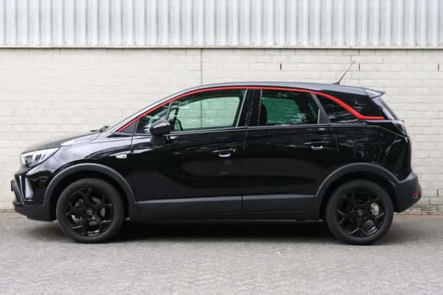 Opel Crossland (2023) thumbnail 2