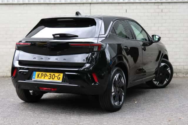 Opel Mokka-e (2025) thumbnail 3