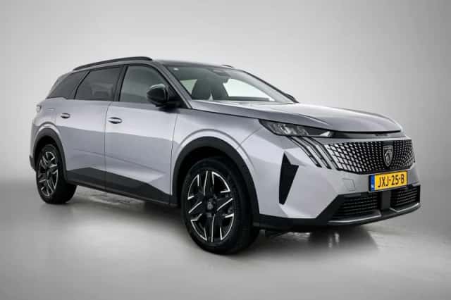 Peugeot 5008 (2025) thumbnail 2