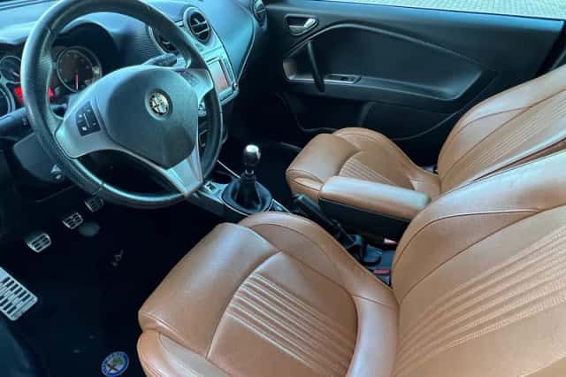Alfa Romeo Mito (2013) thumbnail 2