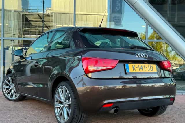 Audi A1 (2010) thumbnail 5