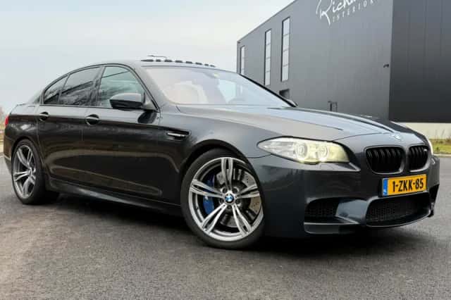 BMW 5-Serie (2015) thumbnail 3