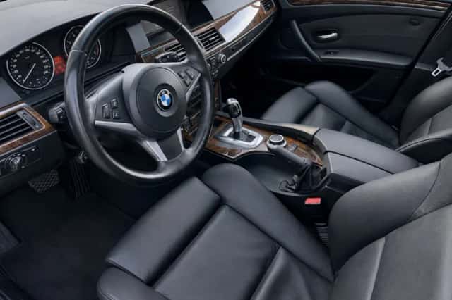 BMW 5-Serie (2008) thumbnail 2