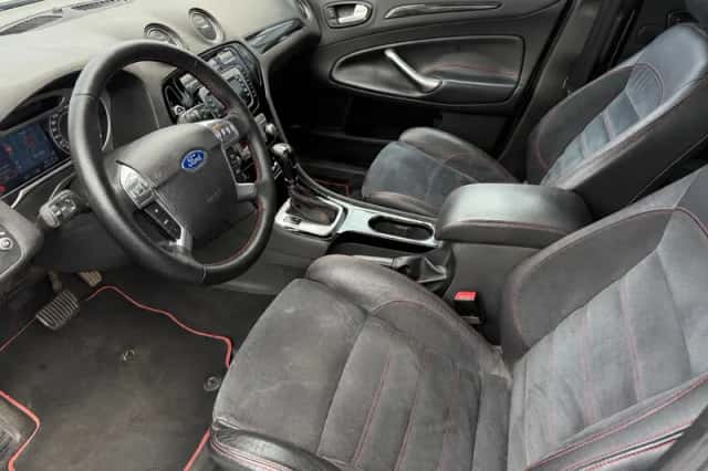Ford Mondeo (2011) thumbnail 6