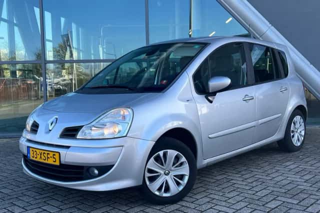 Renault Grand Modus (2012) thumbnail 1
