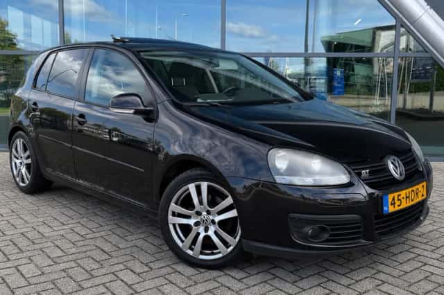 Volkswagen Golf (2008) thumbnail 6