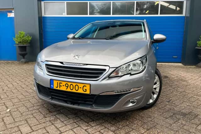 Peugeot 308 (2016) thumbnail 2