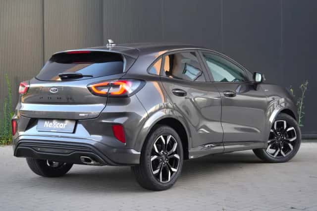 Ford Puma (2022) thumbnail 2