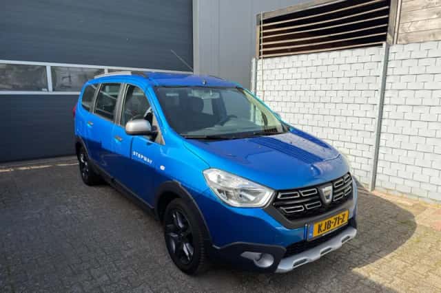 Dacia Lodgy (2017) thumbnail 3