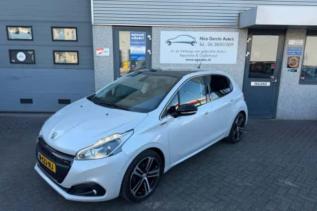 Peugeot 208 (2017) thumbnail 1