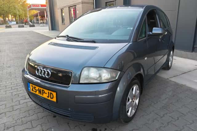 Audi A2 (2004) thumbnail 2