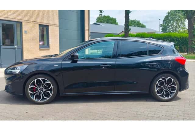 Ford Focus (2021) thumbnail 5