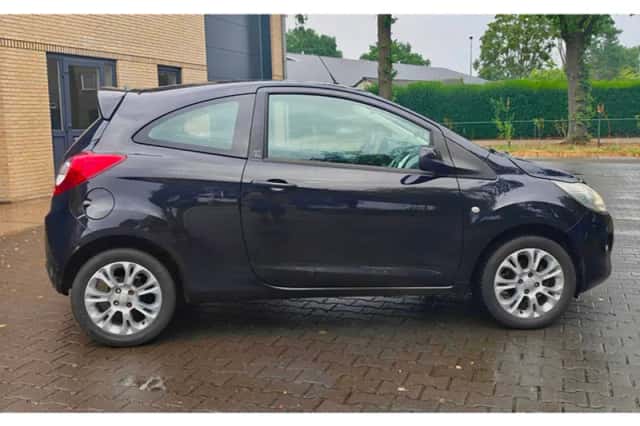 Ford Ka (2012) thumbnail 4