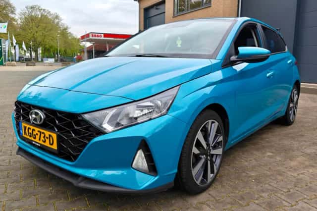 Hyundai i20 (2021) thumbnail 2