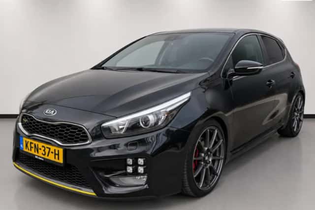Kia Cee'd (2014) thumbnail 1