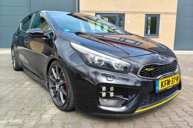Kia Cee'd (2014) thumbnail 4