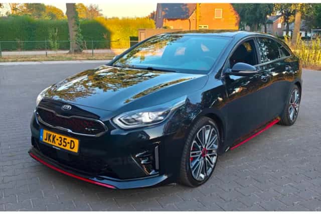 Kia Proceed (2019) thumbnail 2