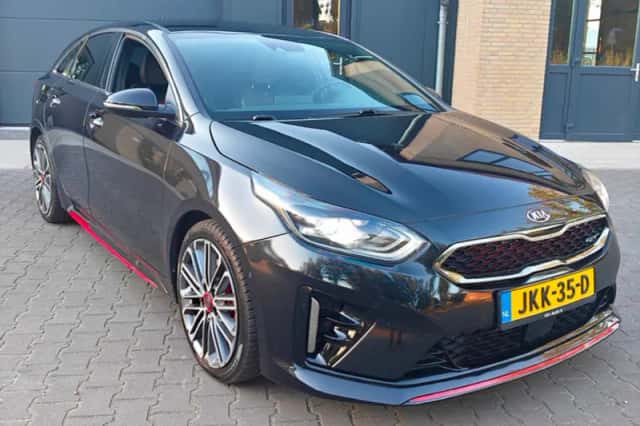 Kia Proceed (2019) thumbnail 3