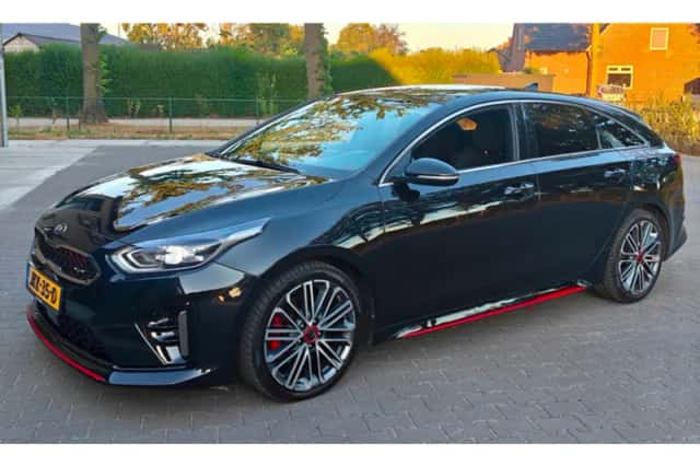Kia Proceed (2019) thumbnail 5