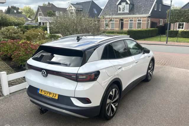 Volkswagen ID.4 (2020) thumbnail 4