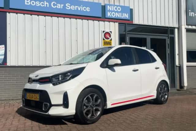 Kia Picanto (2021) thumbnail 1