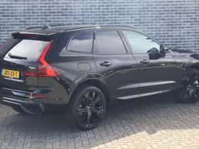 Volvo XC60 thumbnail 2