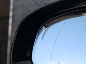 Volvo XC60 thumbnail 9