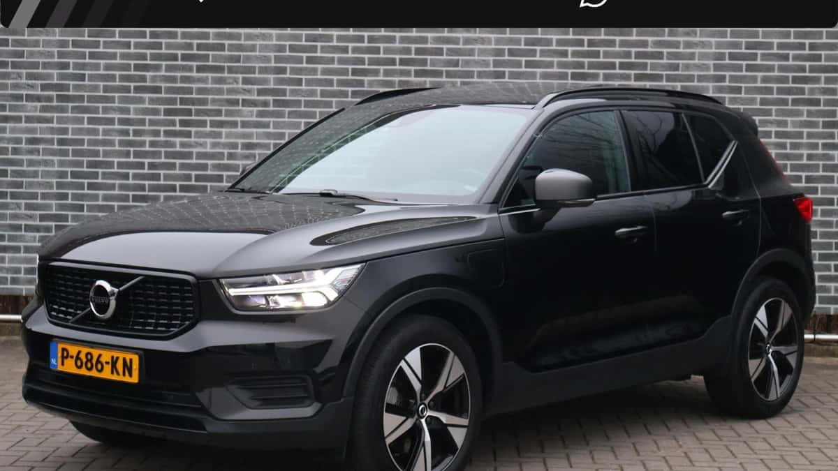 Volvo XC40 — foto 1